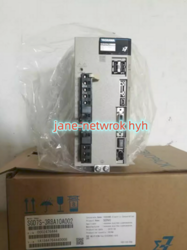 One Sgd7S-3R8A10A002 Sgd7S-3R8A10A 002 By Fedex Or Dhl