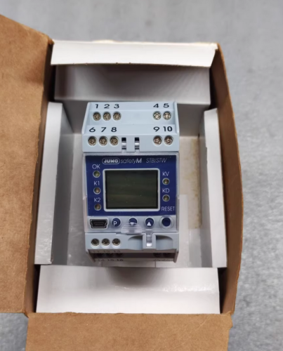 1Pc  New   701150/8-02-0253-2001-23/005