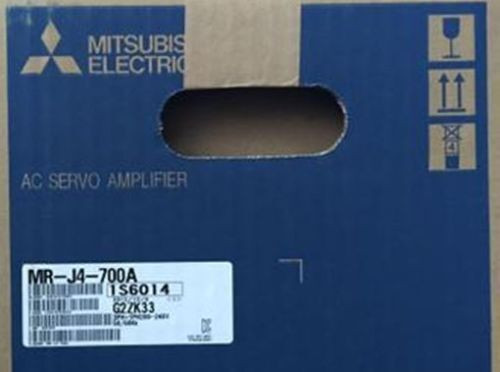 1Pcs New  Servo Drives Mr-J4-700A  (By  90 Days Warranty)