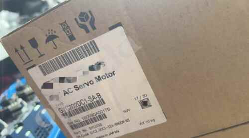 1Pcs New  Gyc202Dc1-Sa-B