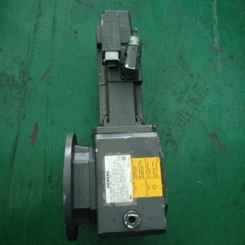 1Pc Used 1Fk7032-5Ak71-1Lv5-Z # By