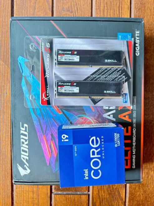 Intel Core I9-12900K, Z690 Aorus Elite Ax Ddr5 , 32Gb Ddr5 Bundle