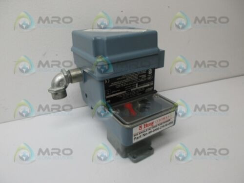 Bray Controls Ebzg-Zn Single Acting Positioner Used