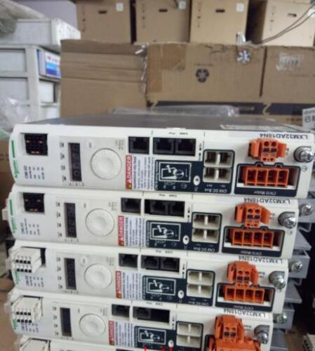 1Pcs Used 100% Test  Electric Lxm32Ad18N4