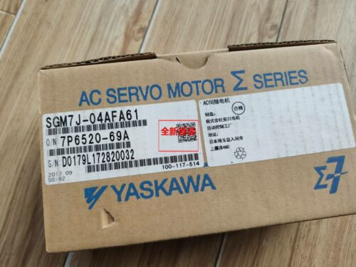 1Pcs Yaskawa Rotary Servo Motor Sgm7J-04Afa61 220V 400W