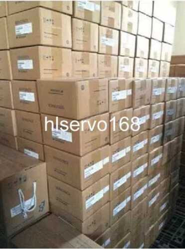 1Pcs New Yaskawa Ac Servo Motor Sgmas-08A2A21-Y1