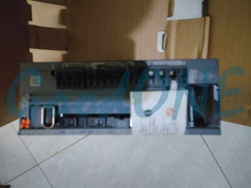 1Pc New Mitsubishi Mr-J4-70B Mrj470B Servo Drive