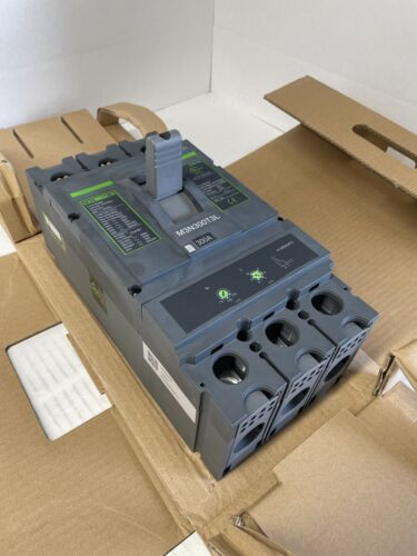 New In Box M3N300T3L Noark Breaker 300Amps