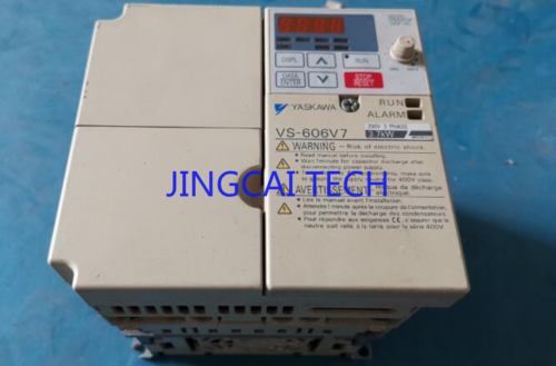 1Pcs Cimr-V7At23P7 3.7Kw 200V Inverter ,Used In Good Condition