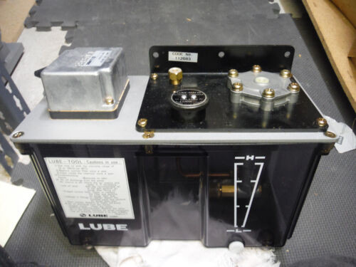 Lube Corp Pneumatic Oiler With Level Switch  N.I.B.