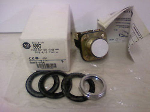 Allen-Bradley 800T-A5A  White Flush Push Button ~Nib~