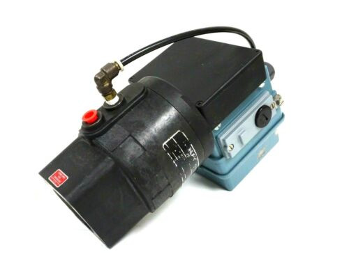 Used Eckardt 6-986-530 I-P Positioner With Saunders Piston Actuator P6986-530B