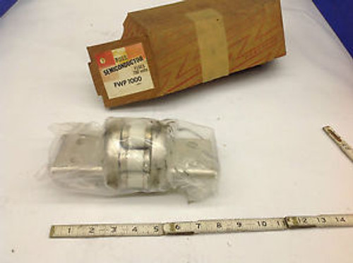 Buss FWP-1000, FWP1000 Semiconductor Fuse 1000A, 700V, New
