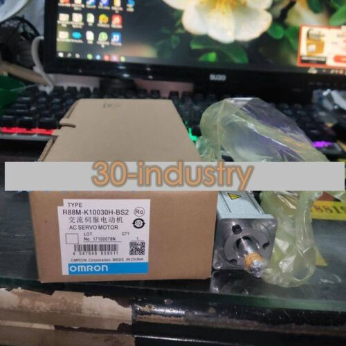 1Pcs New In Box Omron R88M-K10030H-Bs2 Ac Sservo Motors
