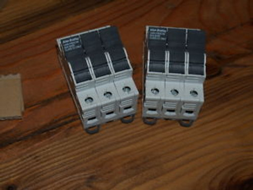 Allen-Bradley 1492-FB3C30- Fuse Holder with 3 poles, Class CC Fuses Only Ser. B