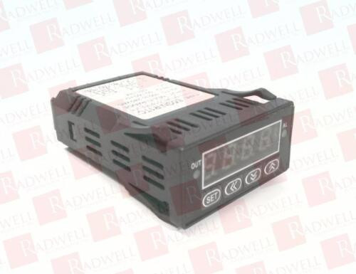 Omron E5Gn-R1Tc Ac100-240 / E5Gnr1Tcac100240 New In Box