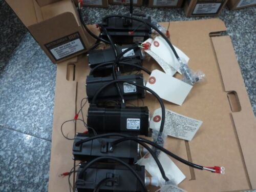 Mitsubishi Servo Motor Hc-Mf23Bk-S3 New