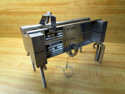 Controlotron 992Mtndms-1B Ultrasonic Flow Meter Transducer Mtng Brkt 992Mtndms1B