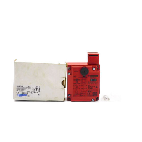 Telemecanique Xcse7333 110/120V 3A