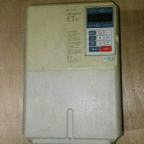 1Pcs Used 100% Test  Yasukawa Inverter Cimr-E7B4015
