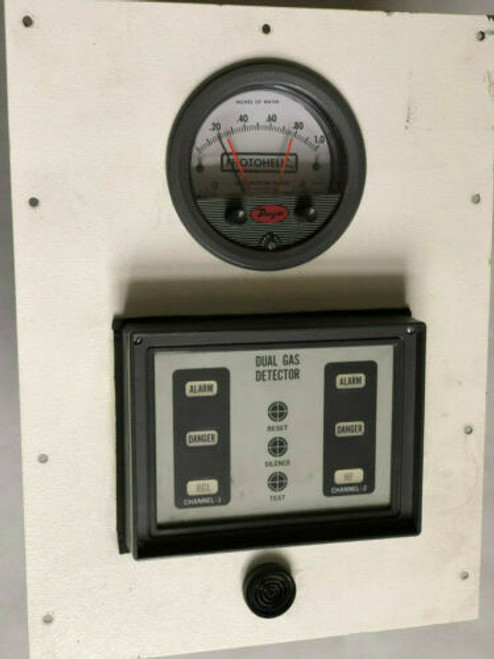 Dwyer Photohelic Gage Unit W/ Enterra 5102 Dual Gas Detector,Tk
