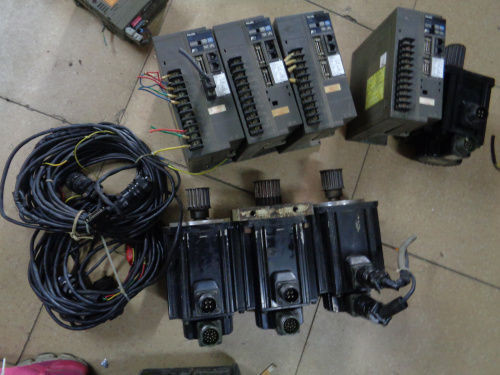 1Pcs Used 100% Test Fuji Servo Ryc202C3-Vvt2 + Motor Gyg202Cc2-T2G