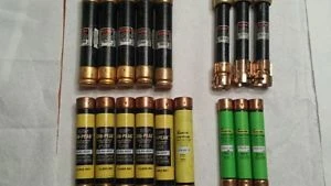 Pack of 17 Bussman  & BUSS FUSES FRS-R-15 FRS-R-30 FRS-R-60 LPS-RK-50SP