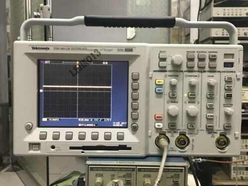 Used & Testeded  Tektronix Tds3012B 100Mhz 2Ch  Have Warranty