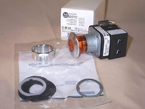 Allen Bradley 800Tc-Fxqh2Aa1 Illum. Pushbutton