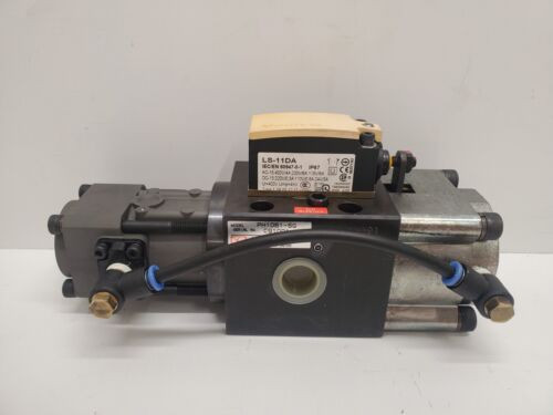 New Old Stock! Kosmek Pneumatic Pump Ph1061-Sg
