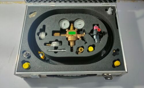 Tools For Man B&W Alpha Lubricator