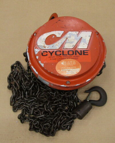 Cm 10303 Cyclone 1/2 Ton Chain Hoist S C039Nf