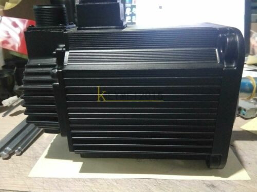 One New Yaskawa Sgmgh-13Dca-Yg15 Servo Motor
