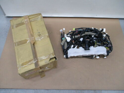 Nissan 24010-1Um1C Harness A-Main 240101Um1C