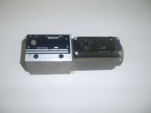 Bosch 0811-404-061 Servo Valve