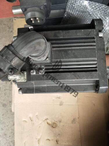 One Used Mitsubishi Servo Motor Hf-Sp502B Tested