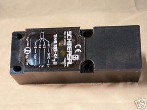 SCHMERSAL BNS33-01YU Coded Magnet Safety Interlock Sw.