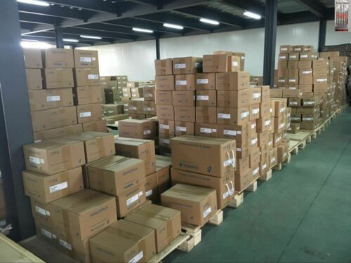 1Pcs New In Box !!  Yaskawa Servo Motor Sgmgh-30Aca21 New