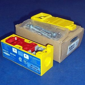 BANNER MULTI BEAM 10-30VDC SCANNER BLOCK R1TT3 NEW