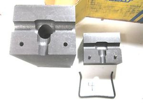 Cadweld Erico TAC9E9C Run and Tap Mold Use Weld Material #90 W/M Cadweld Erico TAC9E9C Run and Tap Mold Use Weld Material #90 W/M