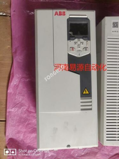 1Pcs Acs530-01-033A-4+J400