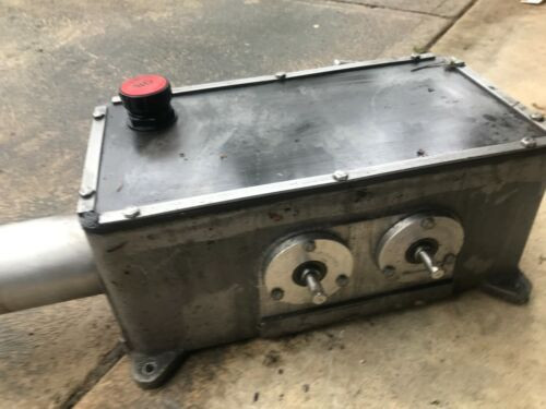 Hayssen Altima Bagger 12-16 Hpr Hr Paragon Gear Box + Oil Reservoir + Control