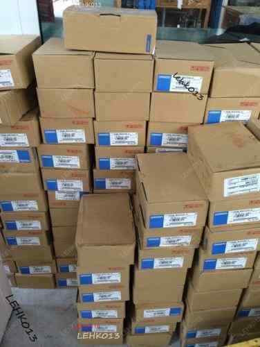 1Pcs New  R88D-Gt50H-Z