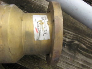 H8MB-302  Connector, 3-1/8 EIA Flange, gas block, includes inner connector