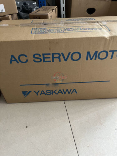 1Pcs Yaskawa Servo Motor Sgmgh-55A2A-Oy12 New