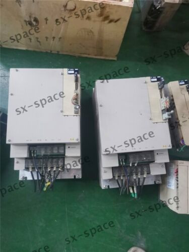 1Pcs Sgdv-370D21Ay530Aa  100% Tested