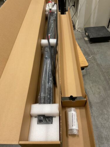 Server Technology Sev-4303J/C Metered Pdu Walther 16A-6H 230/400V Type 210 Plug