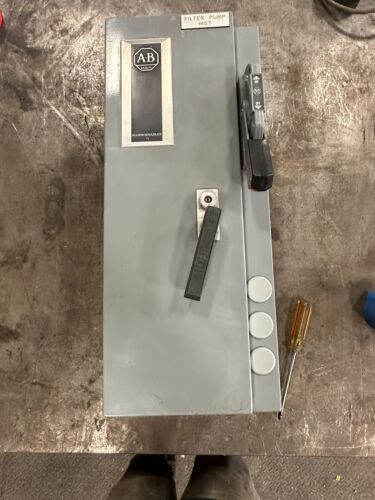 Allen Bradley 512-Bjcd-1-4R-24-98 Combination Motor Controller Size1 Starter