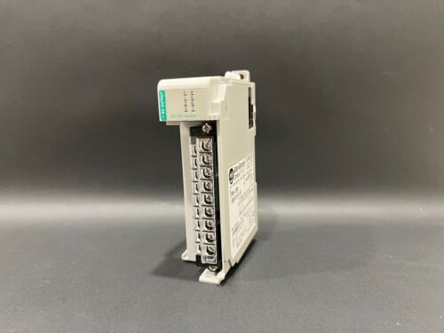 Allen-Bradley 1769-Ob8 8-Point Compactlogix New Out Of Box. In Texas