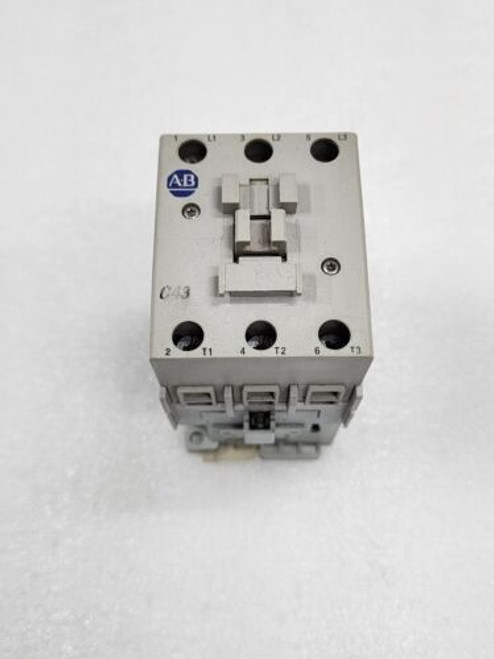 Allen Bradley Cat 100-C43-00 Ser ??????????????? 230V-